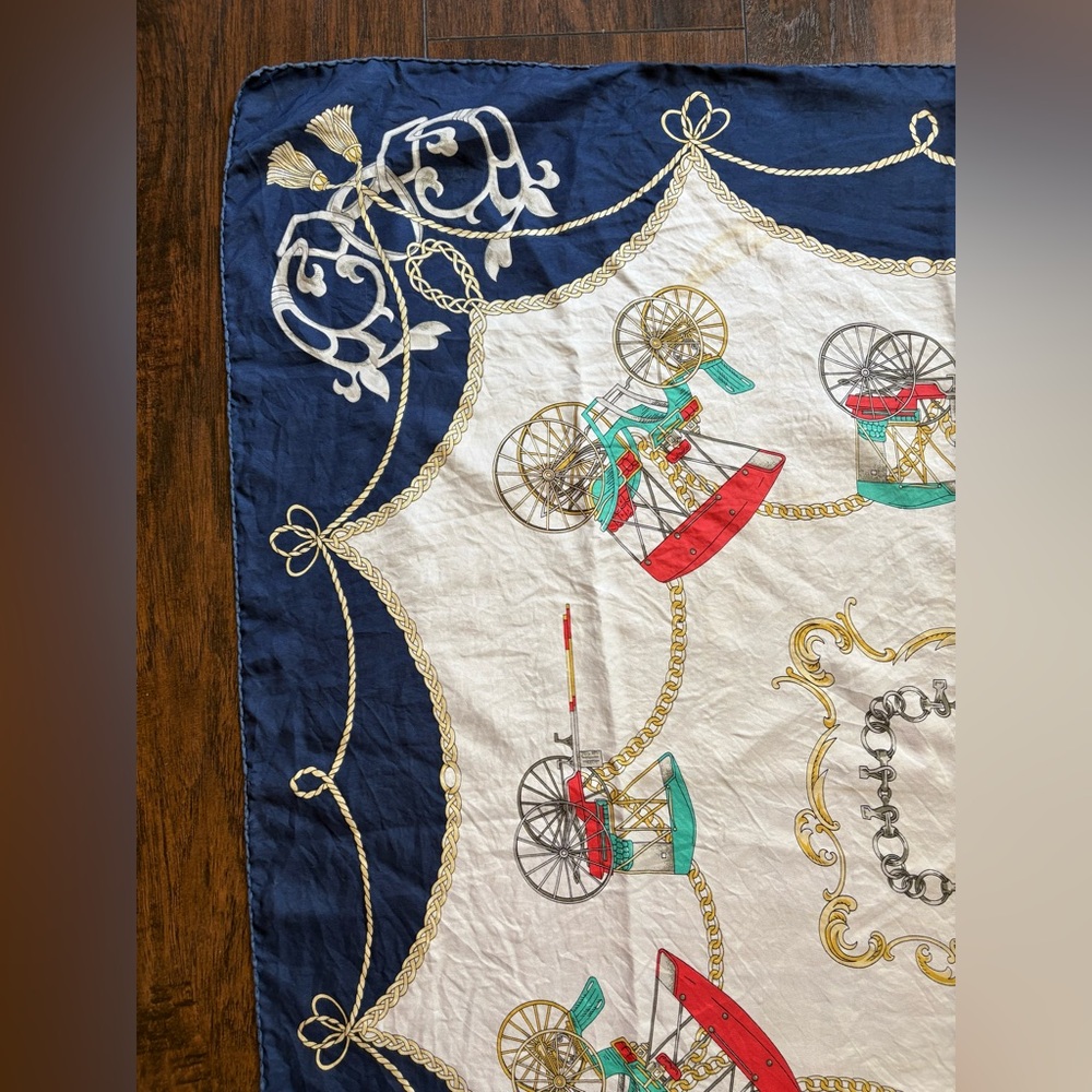 CELEINE Vintage Silk Scarf - Picture 5 of 13
